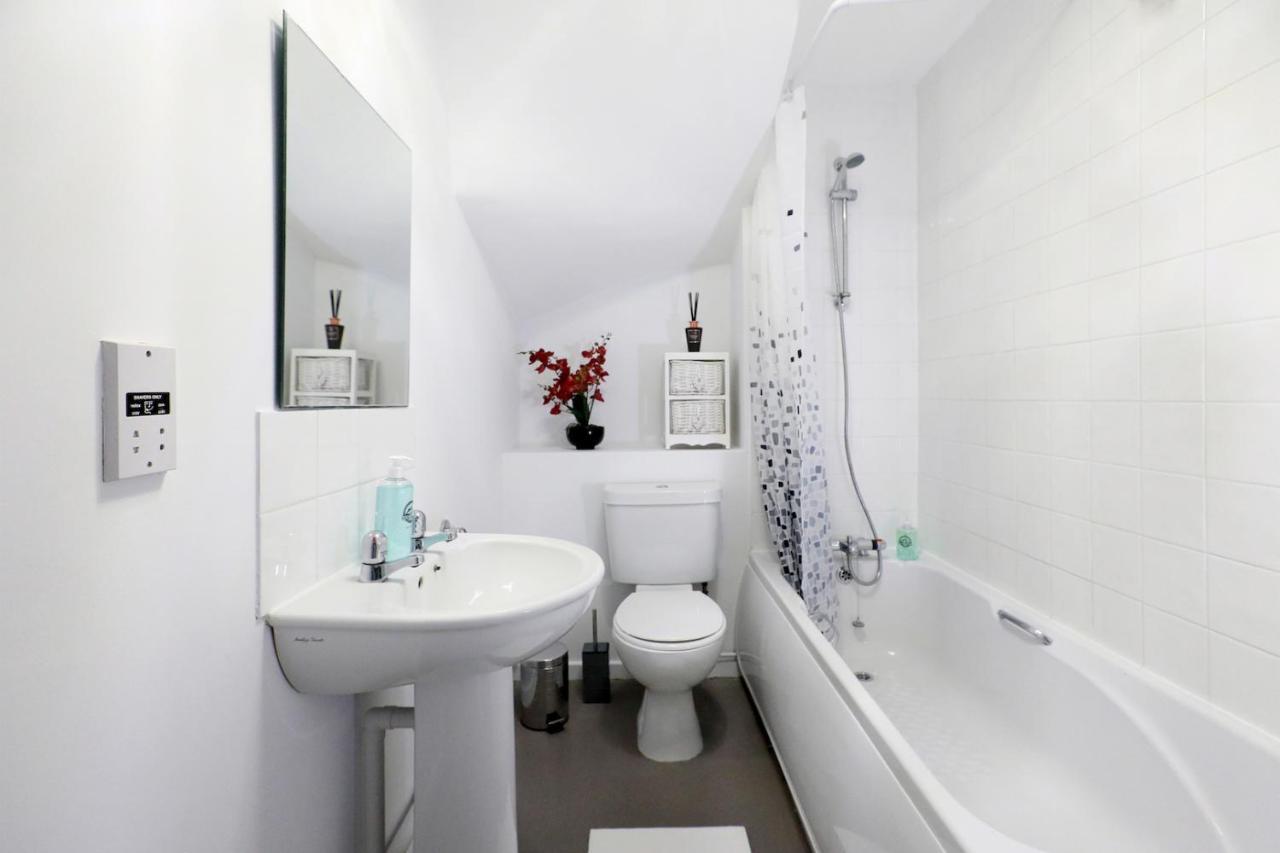 Stylish Stay Near Norwich Cathedral Parking Bagian luar foto
